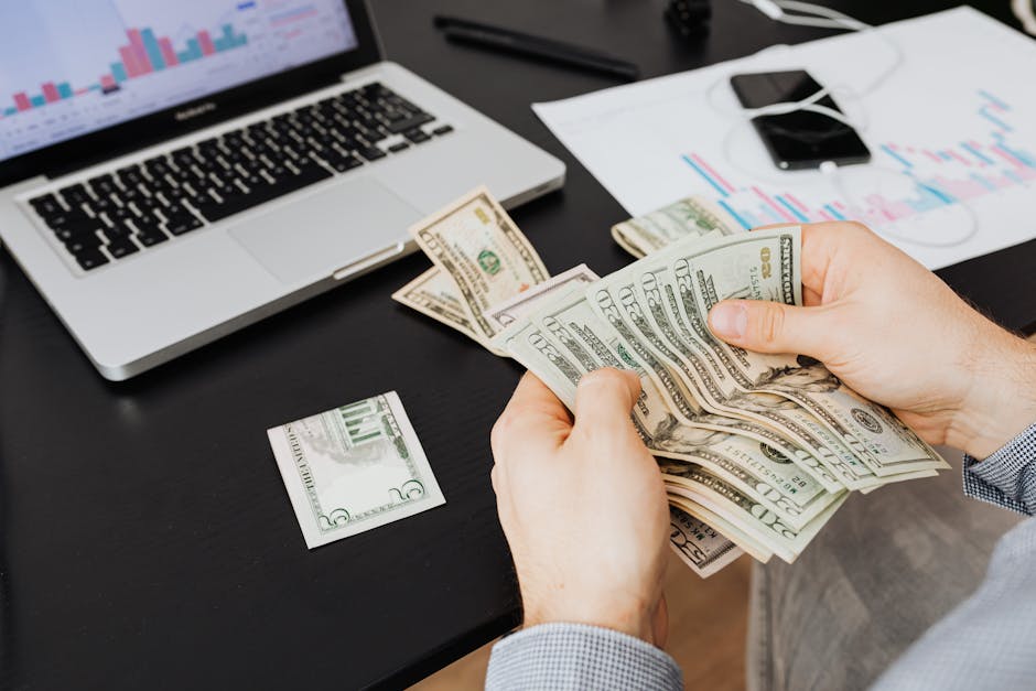 Buffett ETF, Fed Warning & Chip Stocks: Economy Roundup 2026