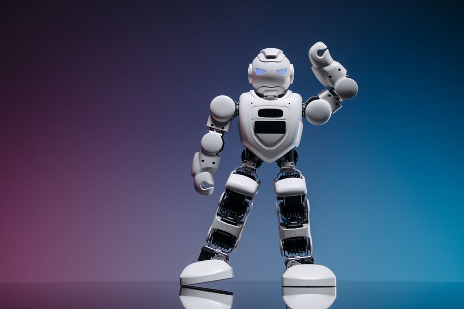 AI Model Wars 2026: Qwen 3.8, Kimi & Open Access Surge — Photo by Pavel Danilyuk on Pexels